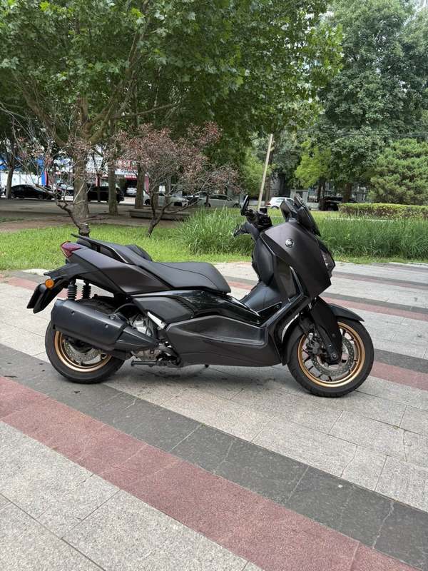 二手雅马哈XMAX