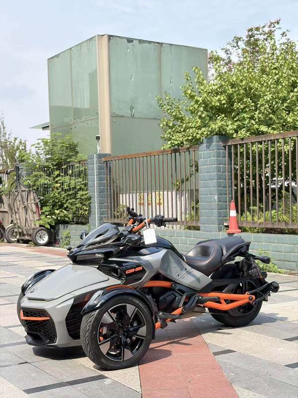二手庞巴迪Spyder F3 
