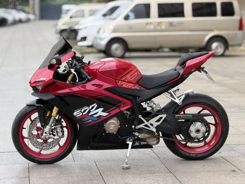 二手张雪机车500RR
