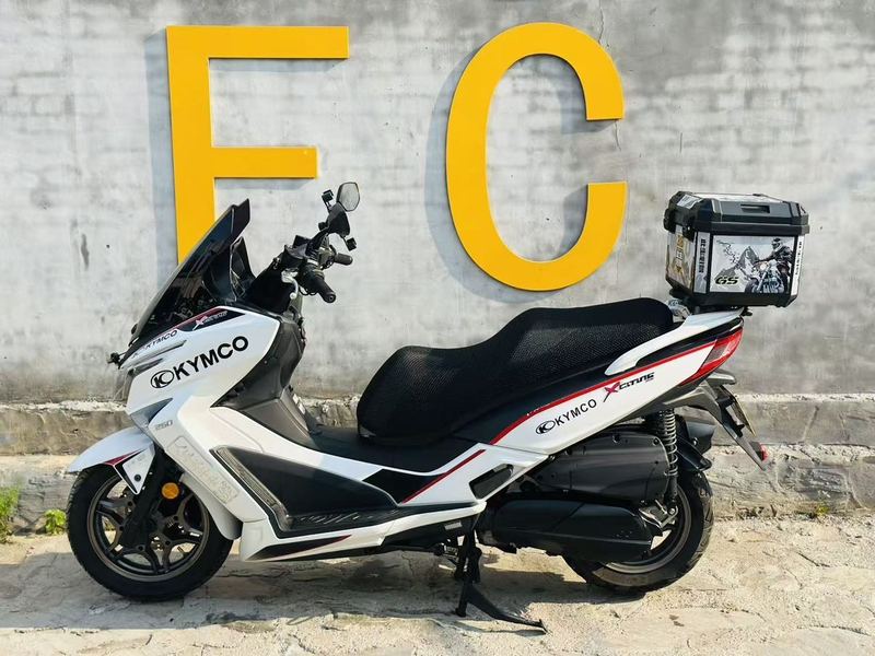 二手光阳赛艇 250