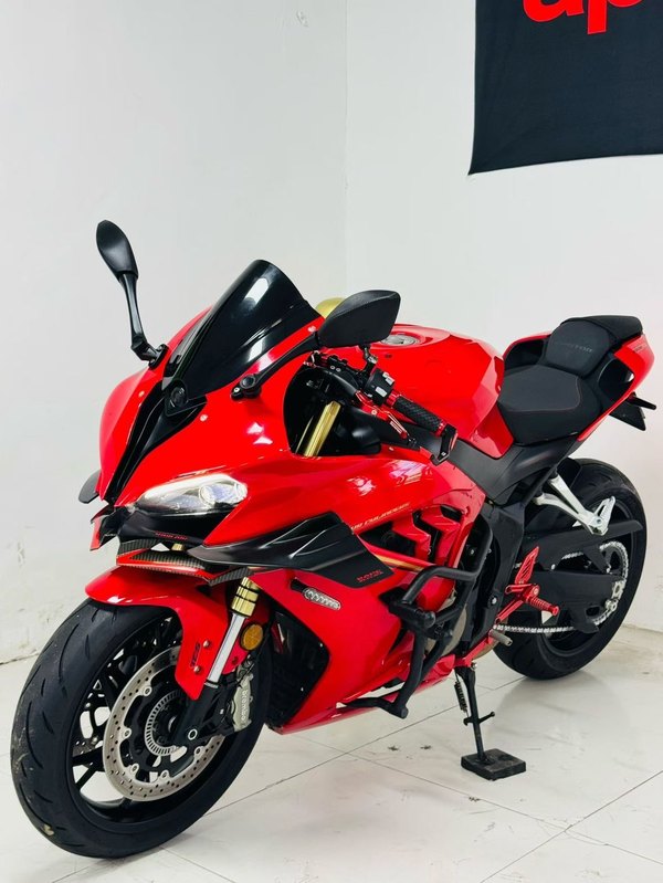 二手QJMOTOR赛800