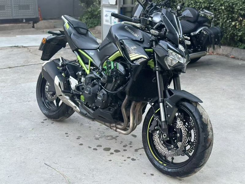 二手川崎Z900