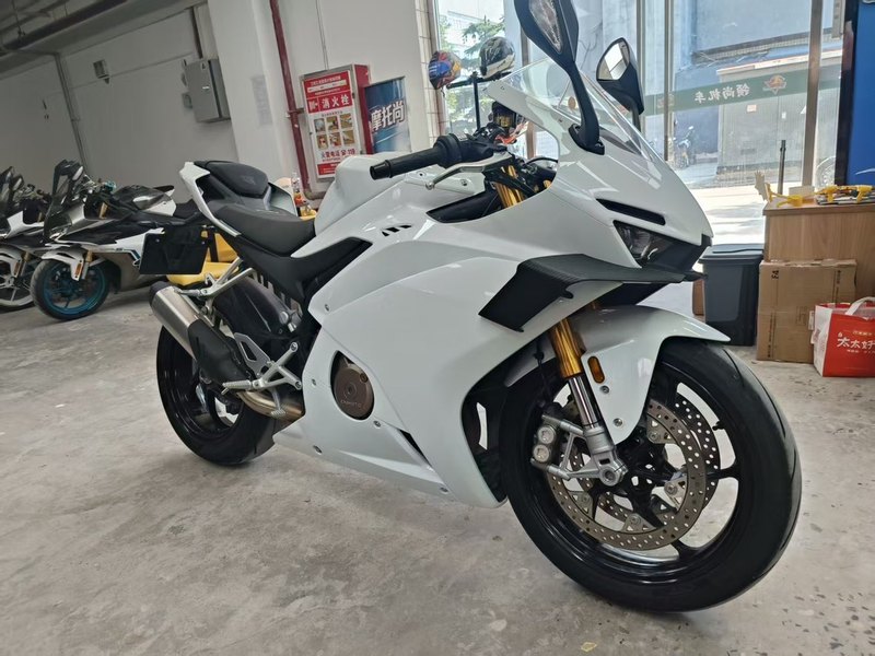二手张雪机车500RR