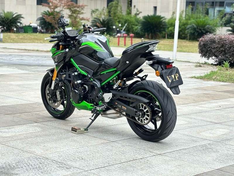 二手川崎Z900
