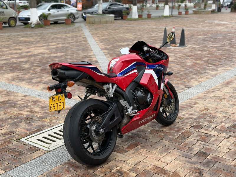 二手本田CBR 600RR