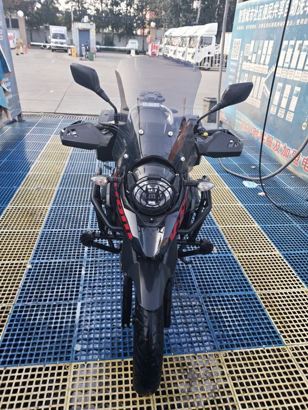 二手豪爵铃木DL250