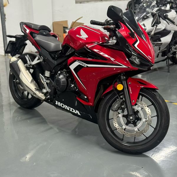二手本田CBR400R