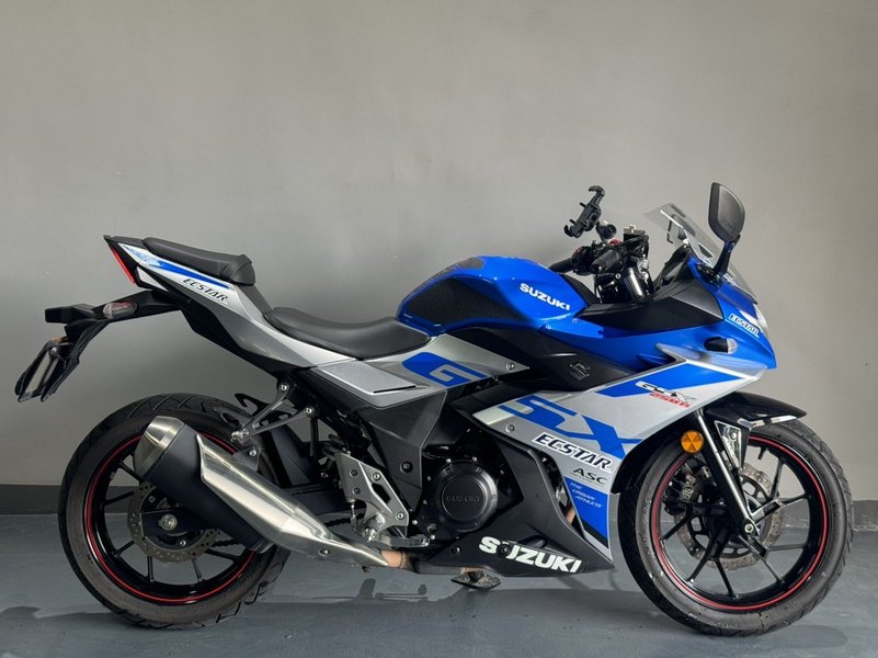 二手豪爵铃木GSX250R