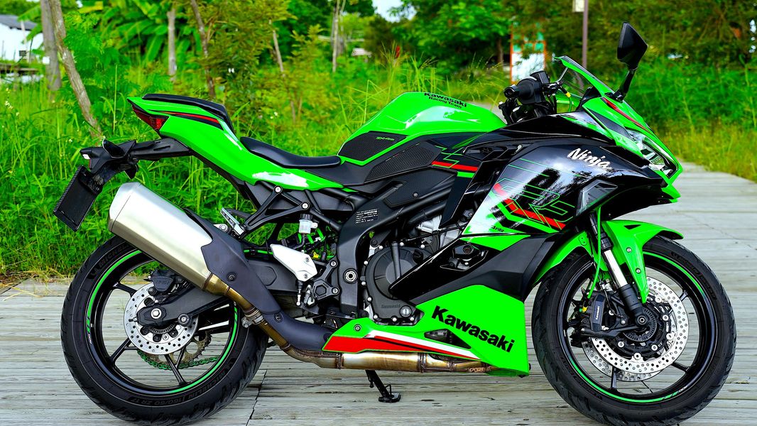 二手川崎ZX-4R