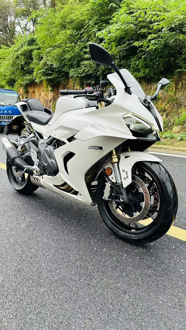 二手QJMOTOR赛600