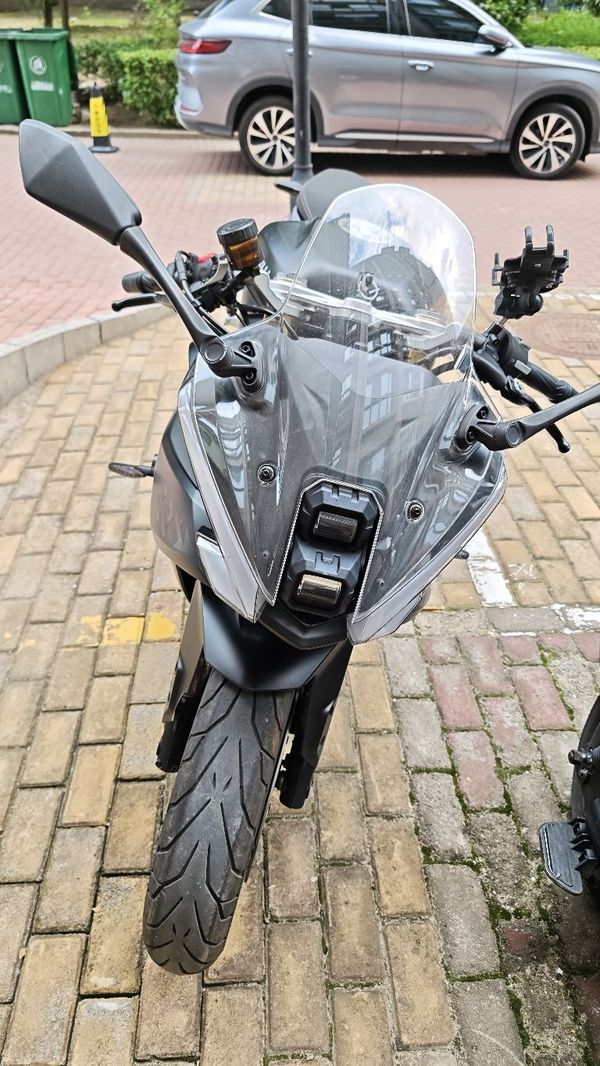 二手贝纳利龙卷风 Tornado 552R