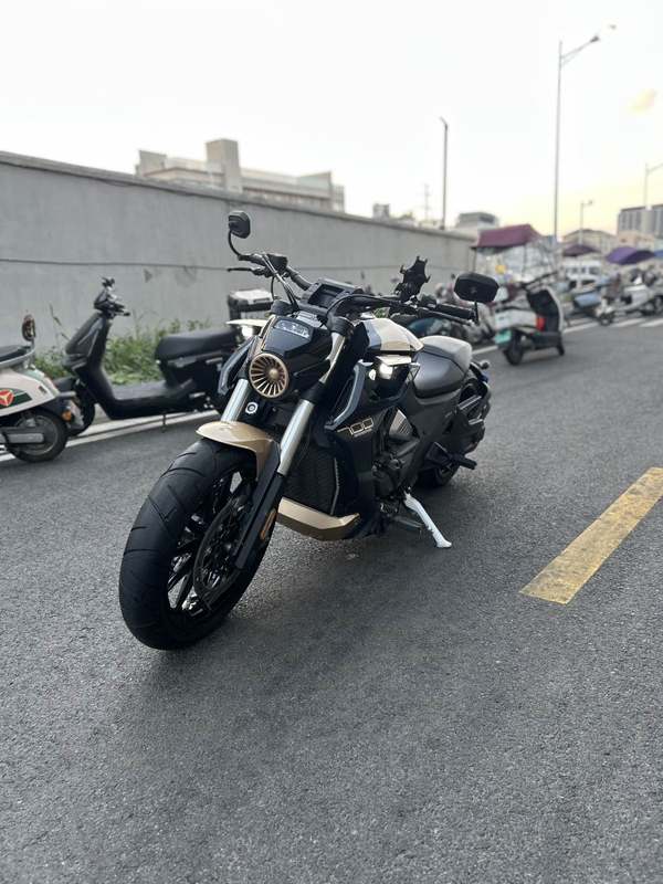 二手奔达LFC700 燎