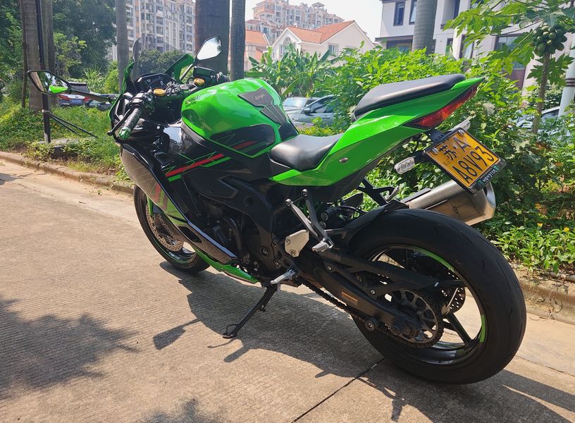 二手川崎ZX-4R