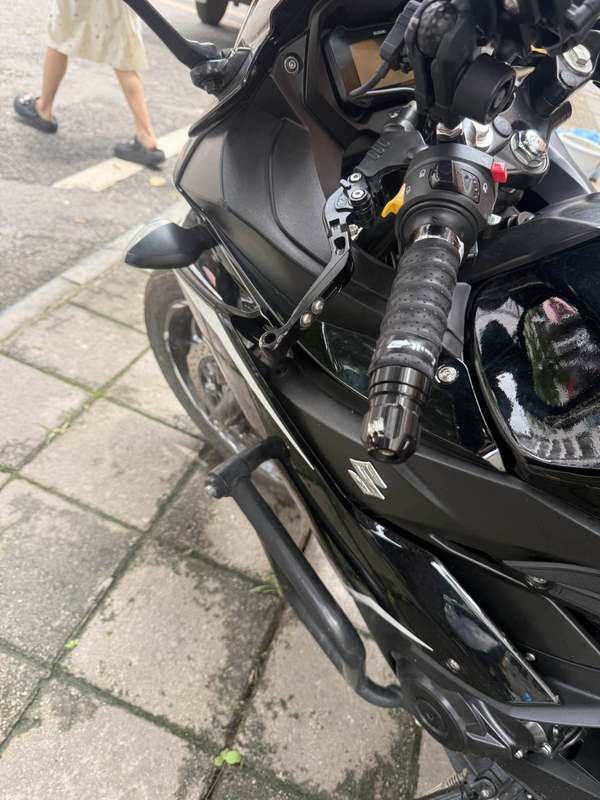 二手豪爵铃木GSX250R