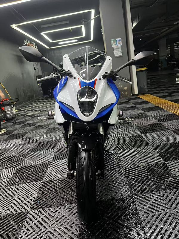 二手贝纳利龙卷风 Tornado 252R