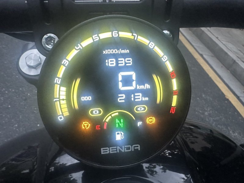 二手奔达灰石250