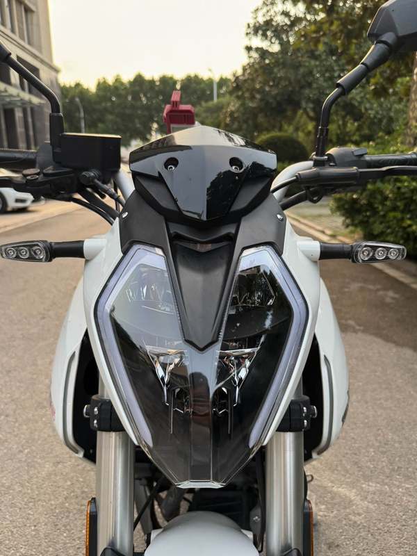 二手贝纳利小迅龙 BN150S