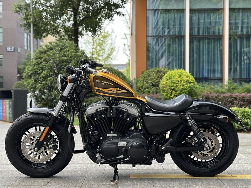 二手哈雷戴维森XL1200X Forty-Eight