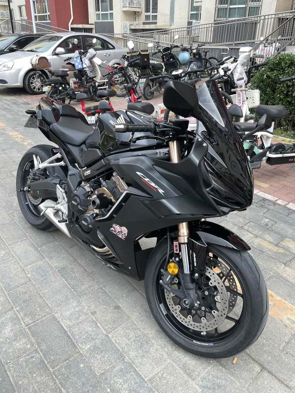 二手本田CBR650R