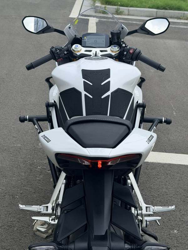 二手张雪机车500RR