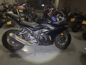 二手豪爵铃木GSX250R