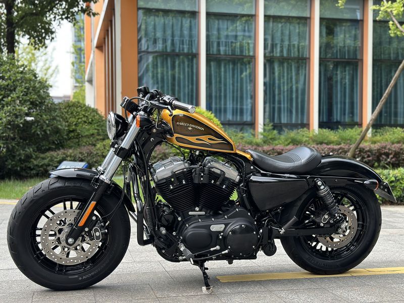 二手哈雷戴维森XL1200X Forty-Eight
