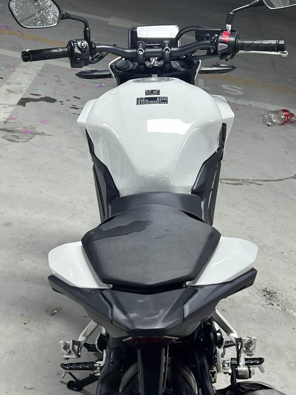 二手本田CB400F