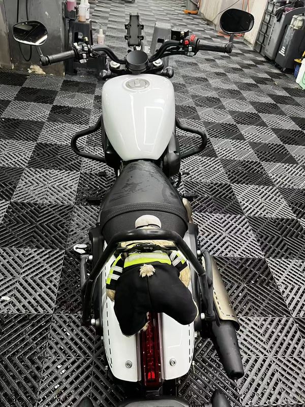 二手QJMOTOR闪300