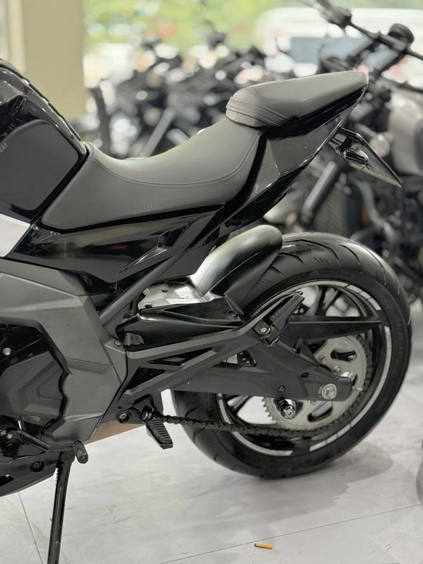 二手春风400NK