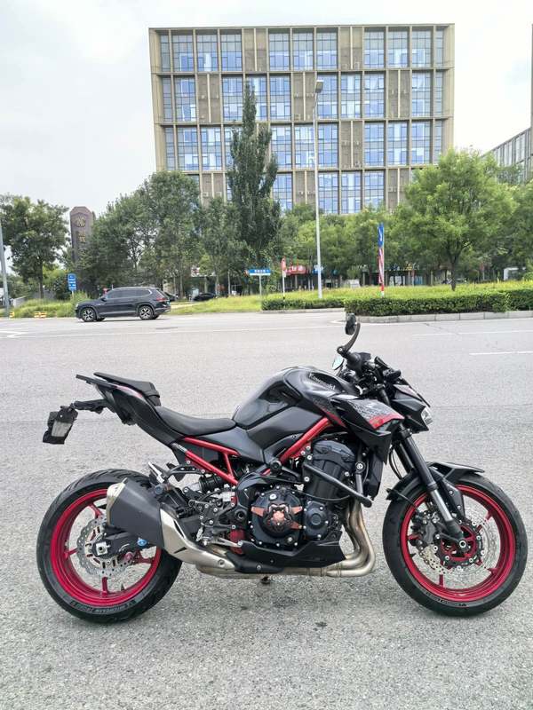 二手川崎Z900
