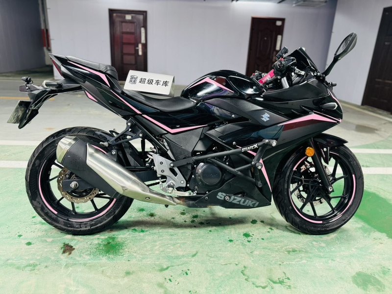 二手豪爵铃木GSX250R