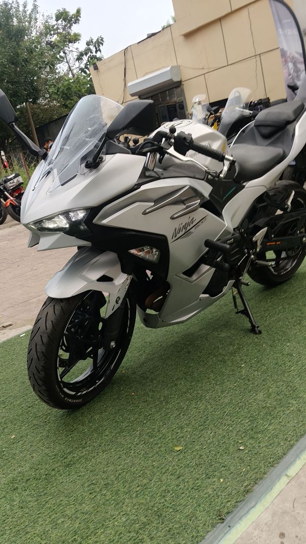 二手川崎Ninja 500