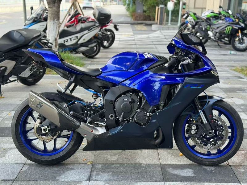 二手雅马哈YZF-R1