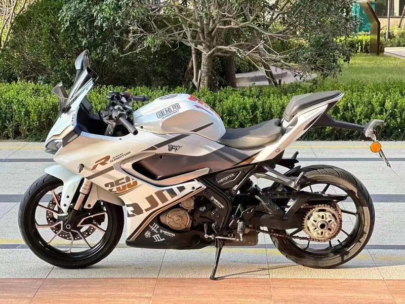 二手QJMOTOR赛250