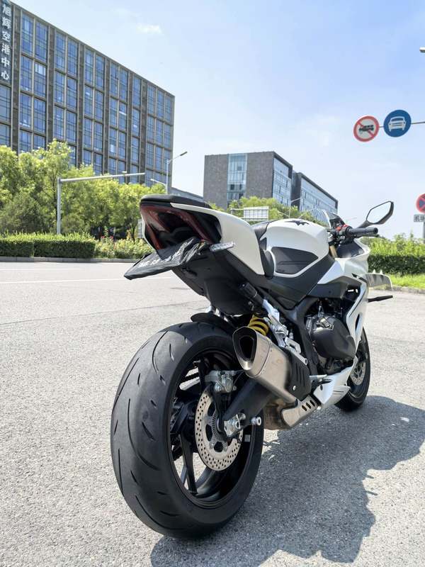 二手QJMOTOR赛600