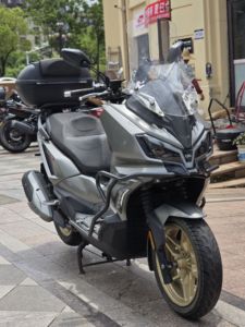 二手三阳哈士奇 Husky ADV300