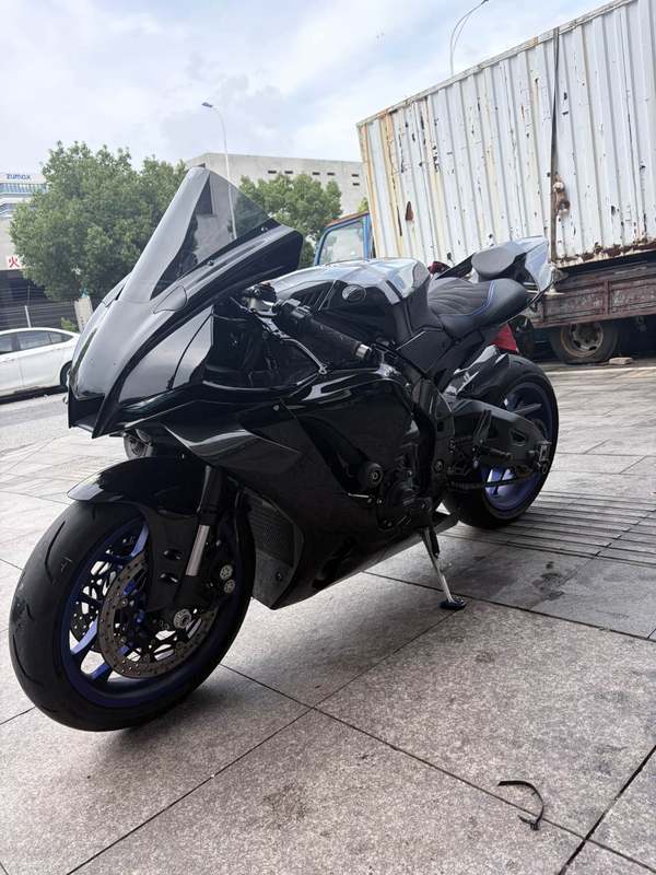 二手雅马哈YZF-R1