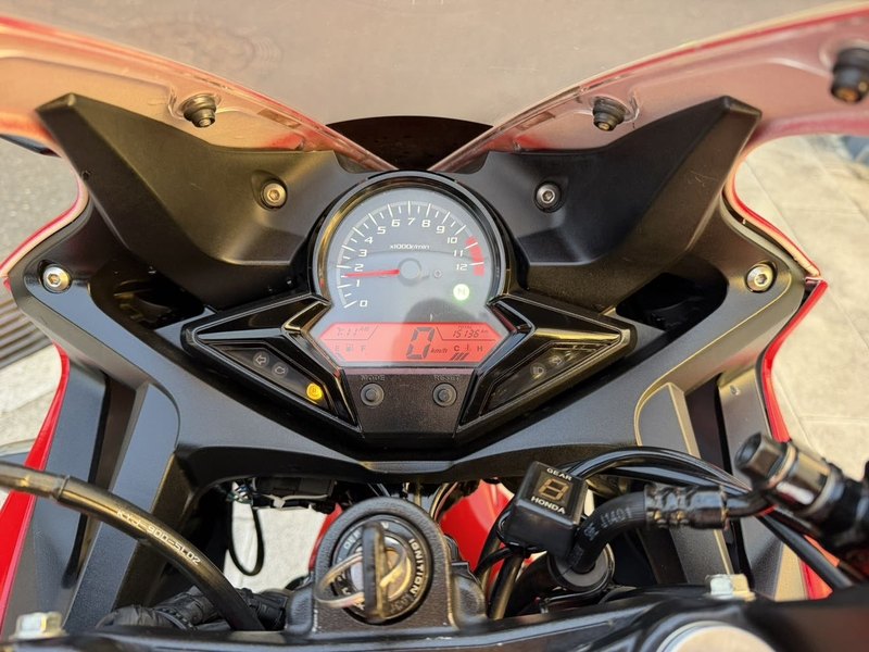 二手本田CBR300R