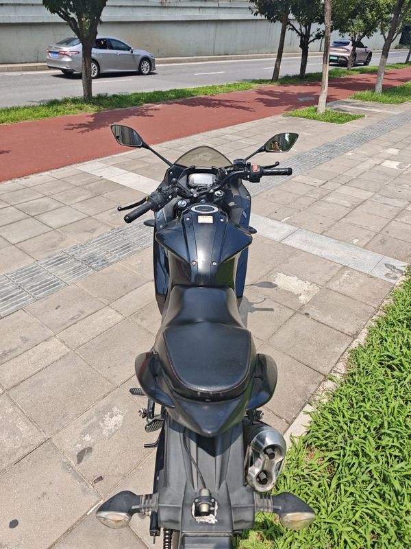 二手济南铃木极客飒 Gixxer 155
