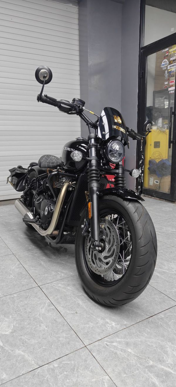 二手凯旋Bonneville Bobber