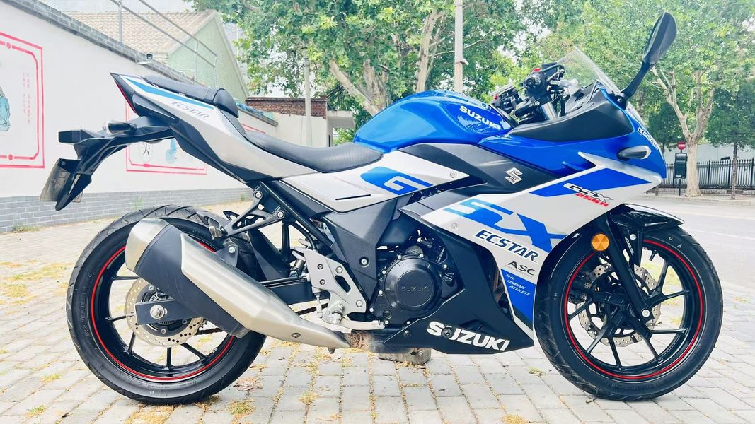 二手豪爵铃木GSX250R