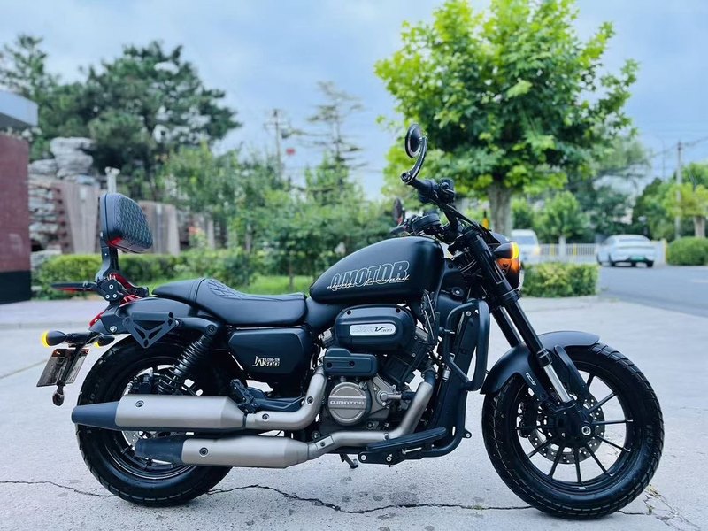 二手QJMOTOR闪300