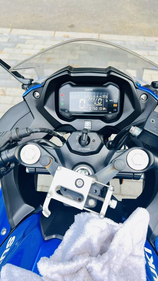 二手豪爵铃木GSX250R