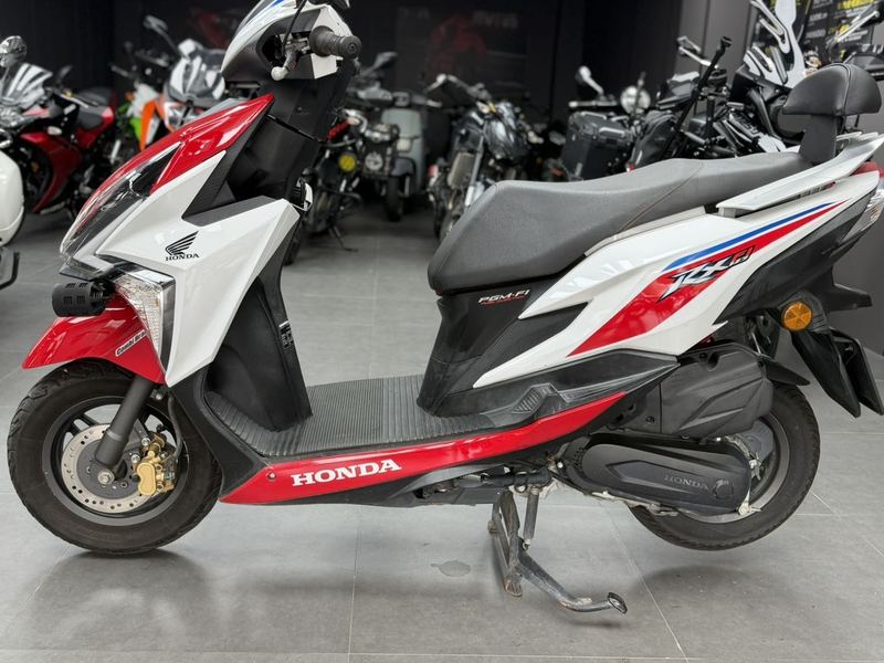 二手新大洲本田裂行 RX125Fi