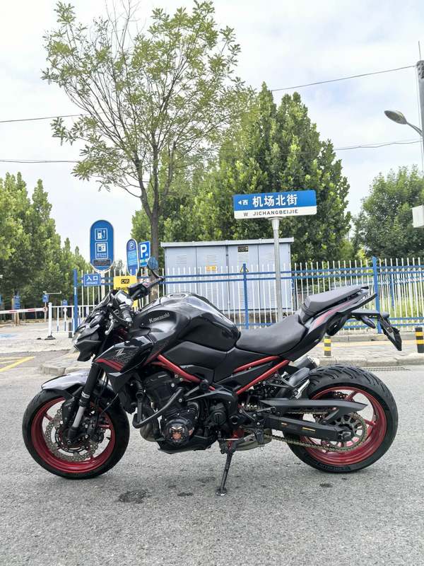 二手川崎Z900