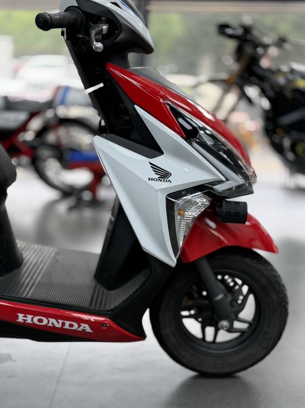 二手新大洲本田裂行 RX125Fi