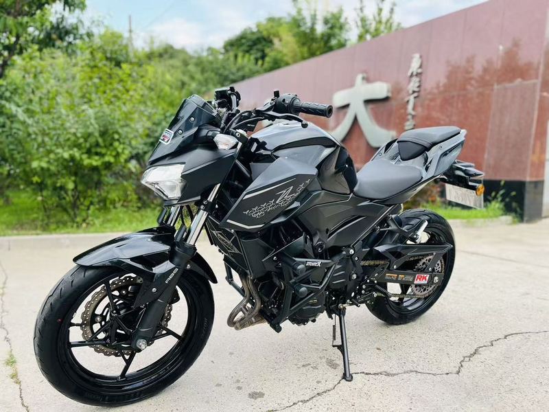 二手川崎Z400