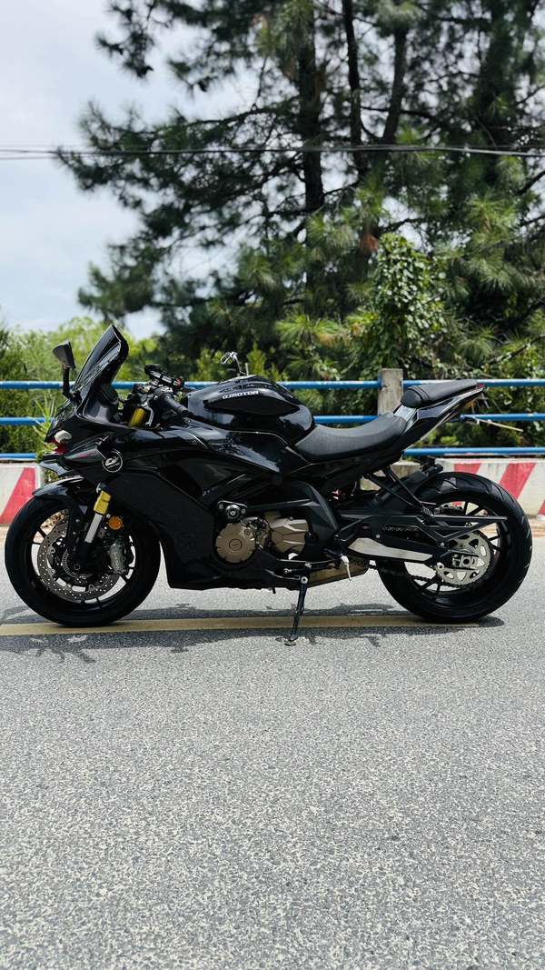 二手QJMOTOR赛600