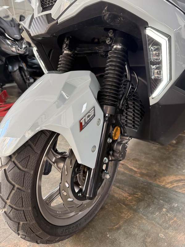 二手三阳哈士奇 Husky ADV150