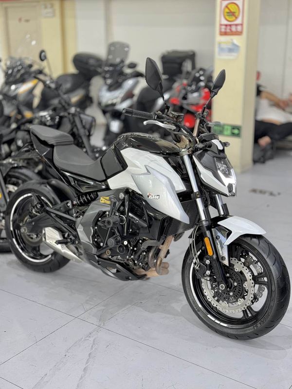 二手春风400NK